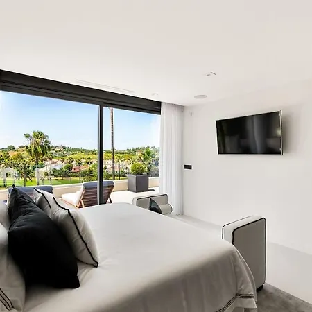 Oak - 6-bedroom With Cinema And Pool Villa *