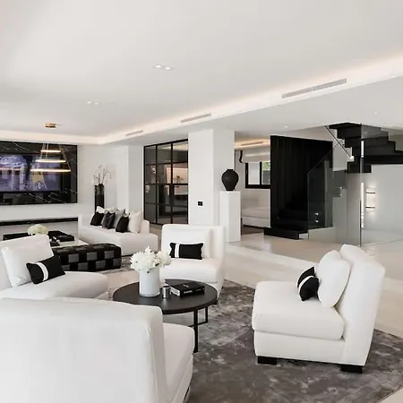 Oak - 6-bedroom With Cinema And Pool Villa Marbella